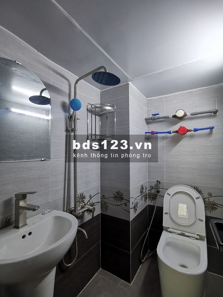 Căn Hộ Cho Thuê Giá Rẻ Tại Phạm Văn Bạch P15 Tân Bình, Có Gác Cao Và Nội Thất Mới