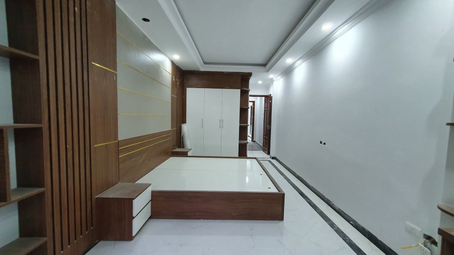 Bán nhà siêu phẩm Nguyễn Ngọc Nại, phân lô, ôtô đỗ, cực đẹp ở luôn, 56m2, 6T, 7.1 tỷ