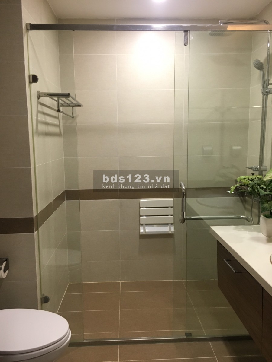 Căn hộ 02PN Chung cư Cao cấp Tràng An Complex, full đồ, giá tốt 3,2 tỷ.