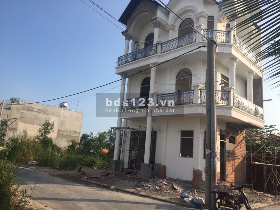 Đất đẹp hai mặt trước sau, ngay chung cư 4S Linh Đông Thủ Đức, DT 90m2 giá 5,5 tỷ