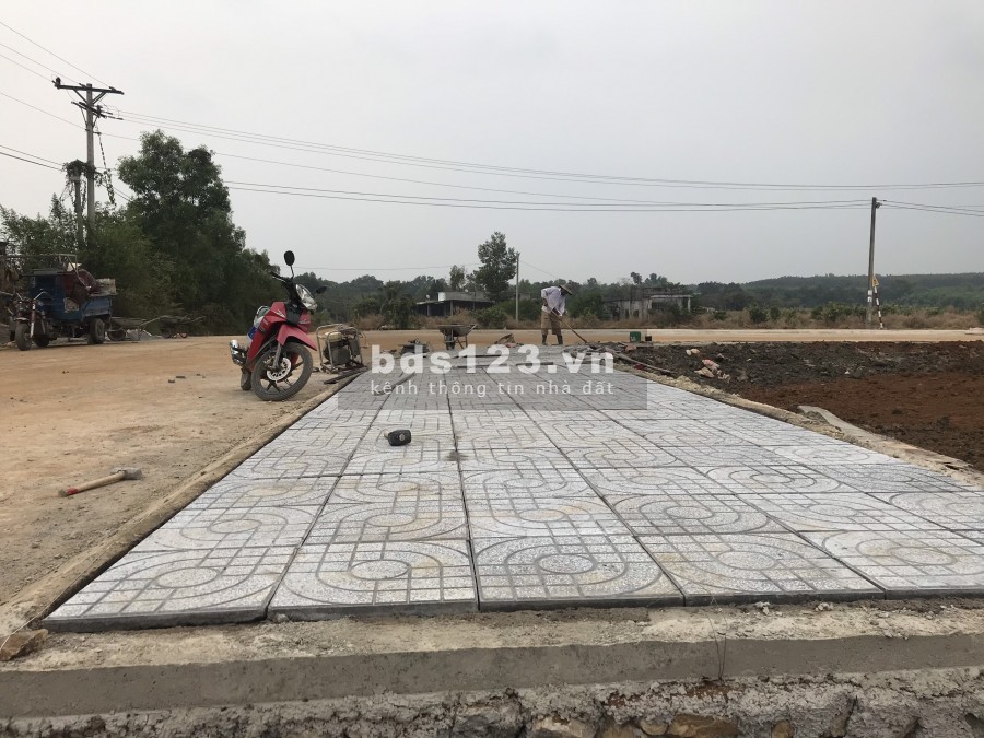 Bán gấp 215m2 đất thổ cư giá tốt giá đầu tư