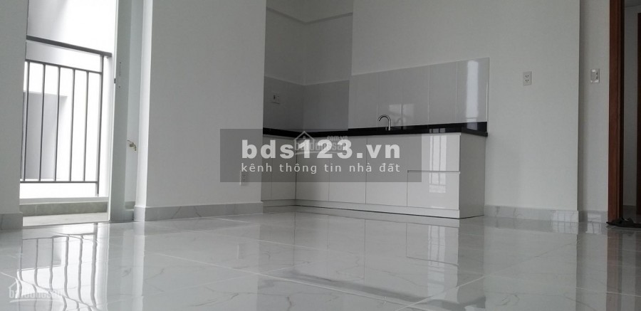 Mình cần cho thuê căn hộ 2 PN, bàn giao ngay, dtsd 51m2, giá 4.5 triệu/tháng, cc Conic Riverside
