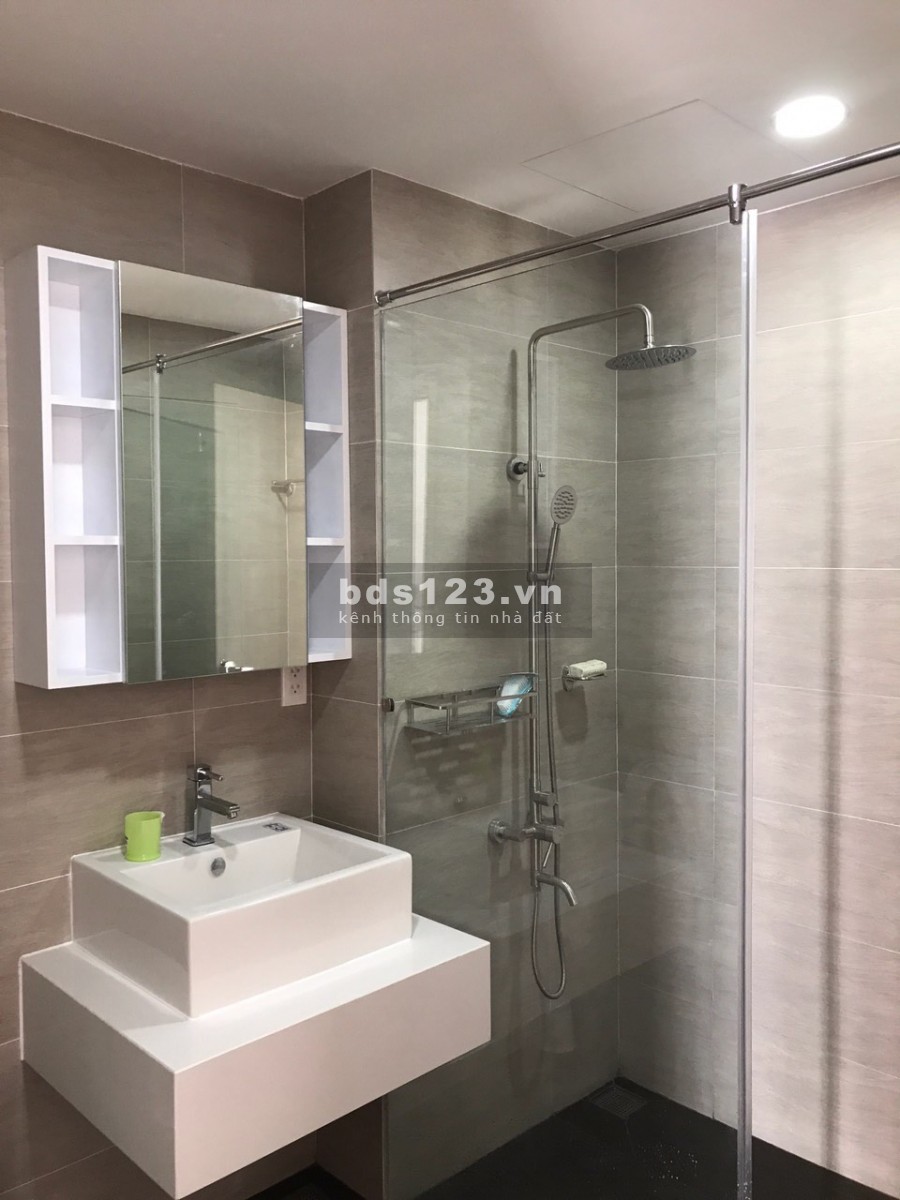 Bán căn hộ Sunrise City diện tích 76m2, giá bán 3,7 tỷ , Full nội thất; LH:0835130091 Nhung