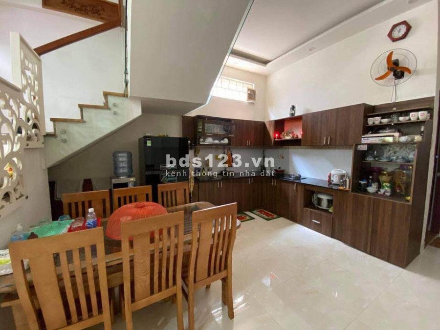 Bán nhà Chính chủ Tân Bình cận Quận 10, Quận 11 giá rẻ vì Covid giá Nhỉnh 5 tỷ