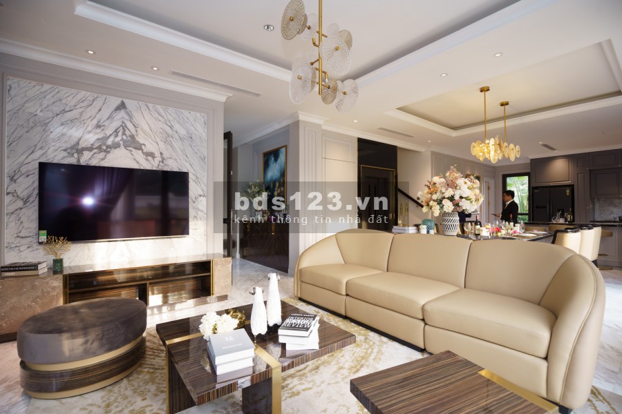 CHÍNH CHỦ, BÁN ĐƠN LẬP B5 768M2, VIEW CÔNG VIÊN, MẶT SUỐI, NỞ HẬU, SỔ ĐỎ SẴN, VÀO Ở NGAY GIÁ SỐC