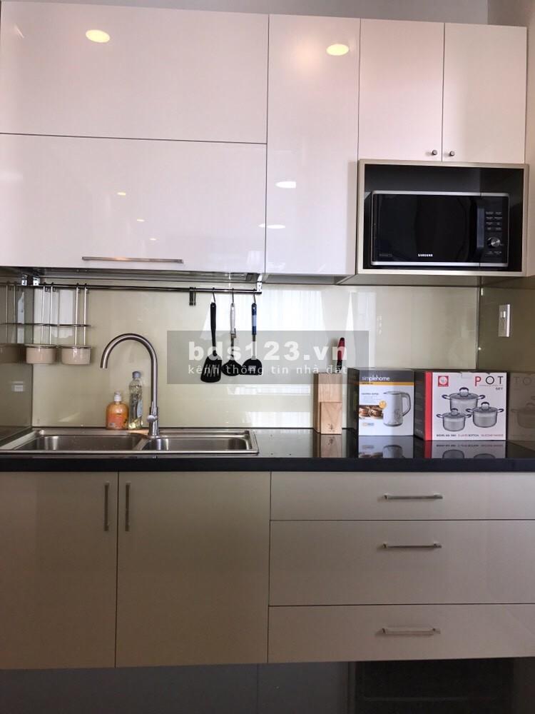 Bán căn hộ Sunrise City diện tích 76m2, giá bán 3,7 tỷ , Full nội thất; LH:0835130091 Nhung