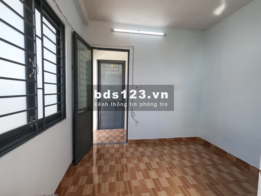 Phòng ngay ĐH Văn Lang cs3, đi bộ 100mét tại 566/72/67C Nguyễn Thái Sơn, Phường 5, Gò Vấp