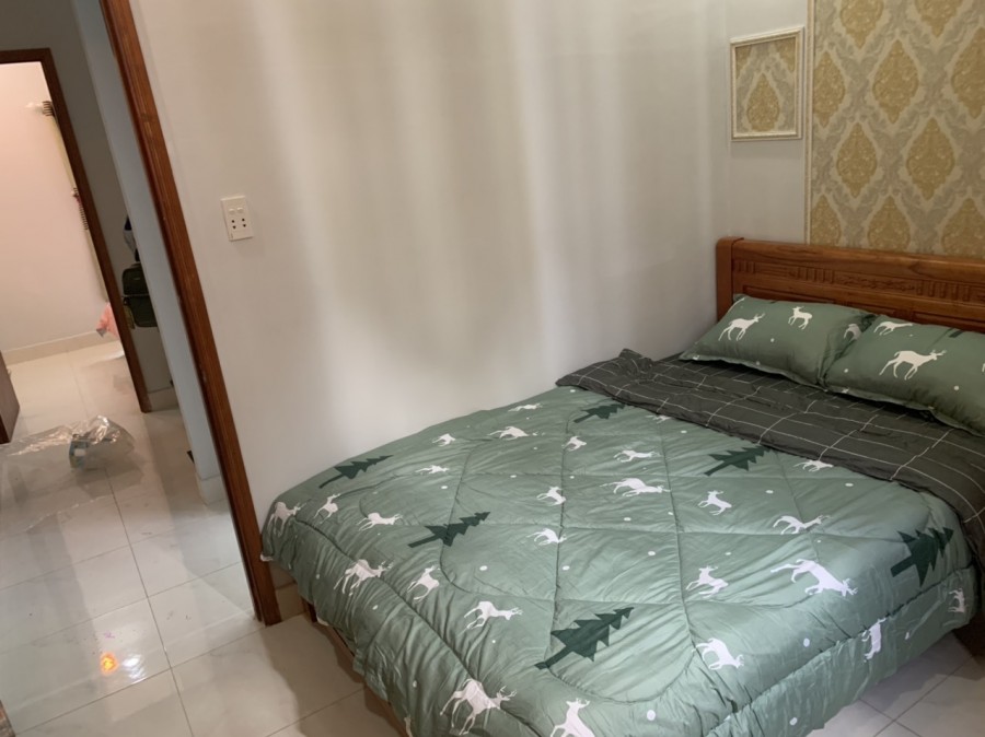 Bán Nhà 2 lầu ST hẻm 8m ở Huỳnh Tấn Phát Nhà Bè