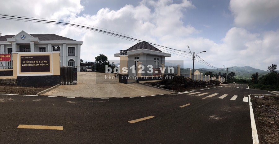 Bán đất full thổ cư 140m2 khu 2/9 sát hồ tây di linh