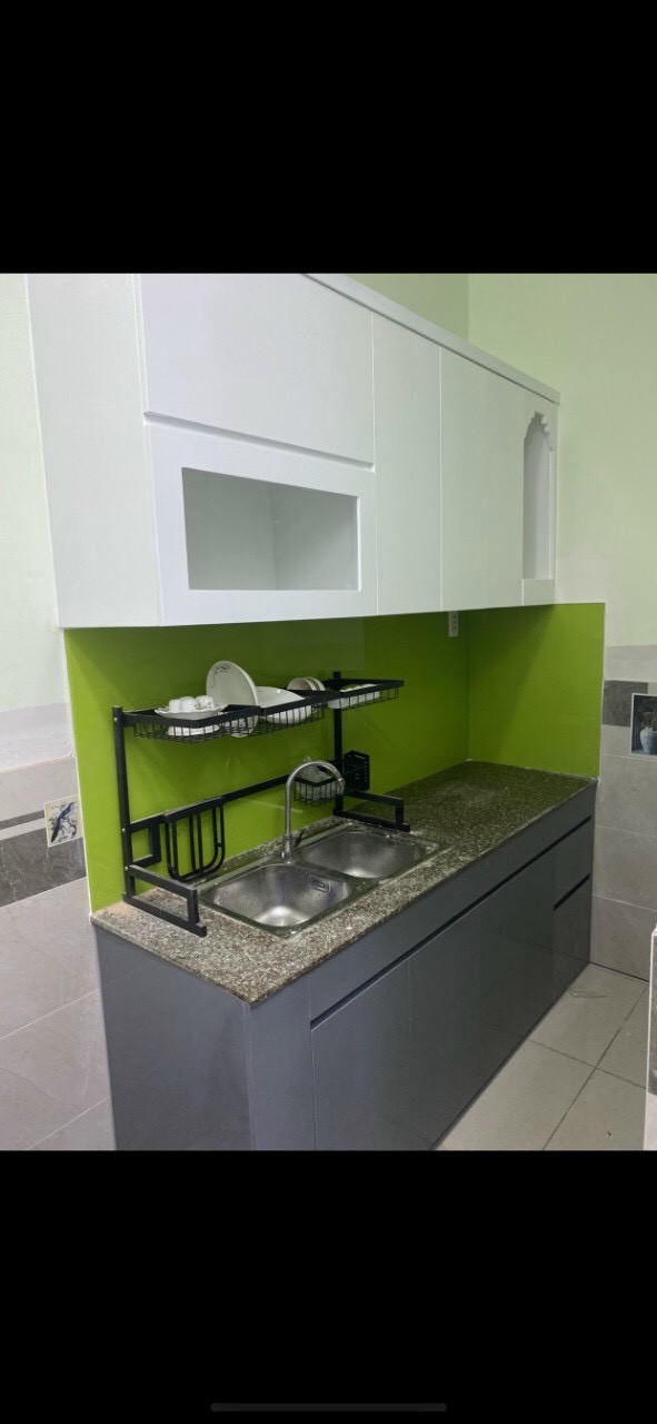 Bán nhà mặt tiền hẻm xe hơi Hướng Đông nam 2 lầu 2441 Huỳnh Tấn Phát 2,05 tỷ