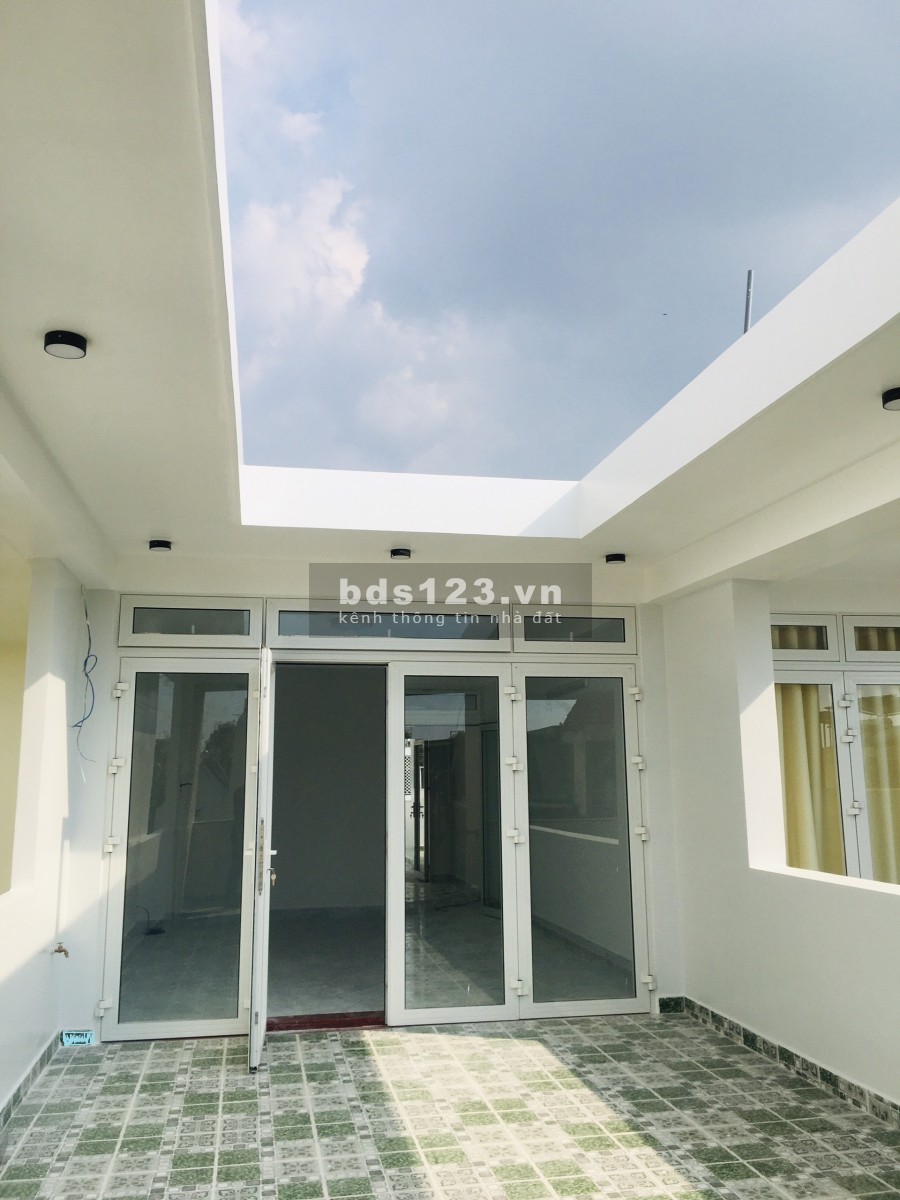 Nhà MT khu DC, 4x25, 3L, ST, 6PN, mới leng keng