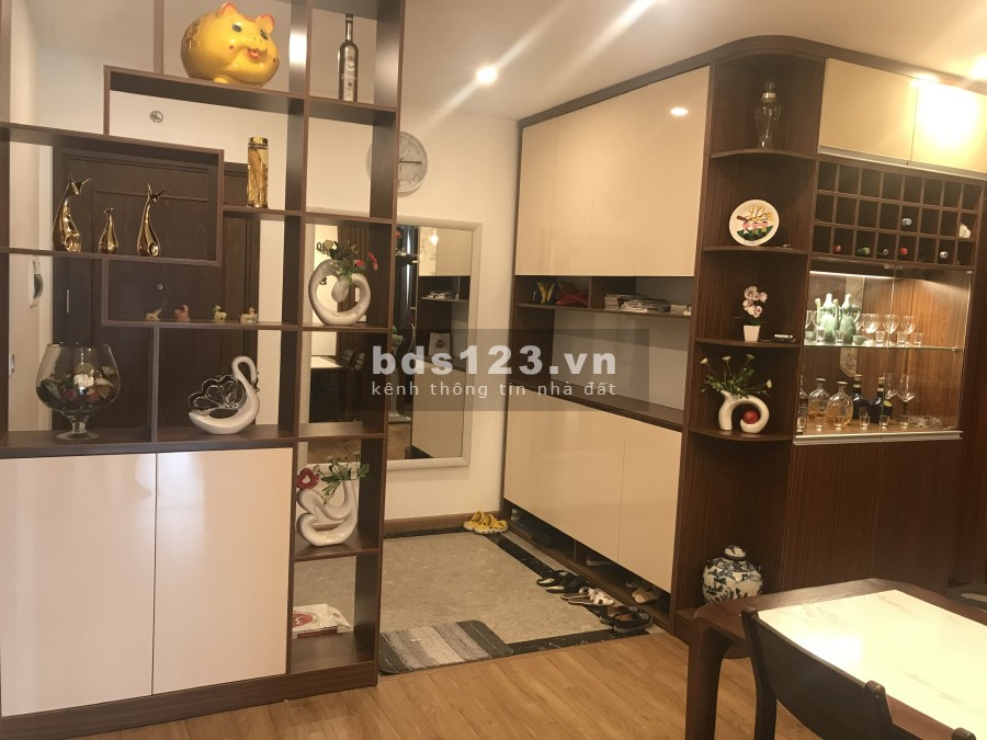 Gấp bán căn 3 ngủ 95m2 tại CT8 Mỹ Đình giá 3.4 tỷ, đầy đủ nội thất.