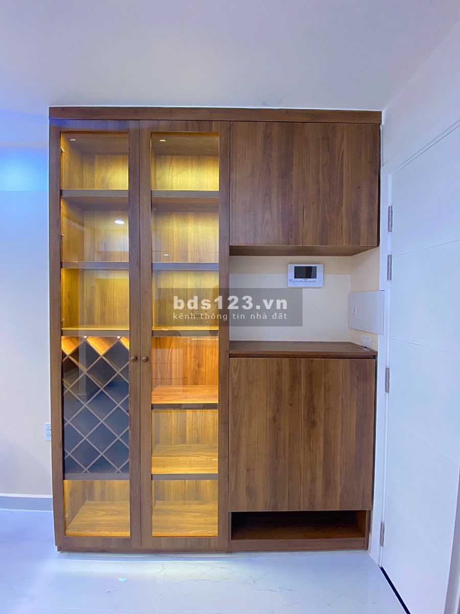 Thuê căn hộ Terra Royal quận 3, full tiện nghi 2 phòng ngủ 1WC tầng cao 16 Triệu/tháng Tel 0942.811.343 đi xem ngay