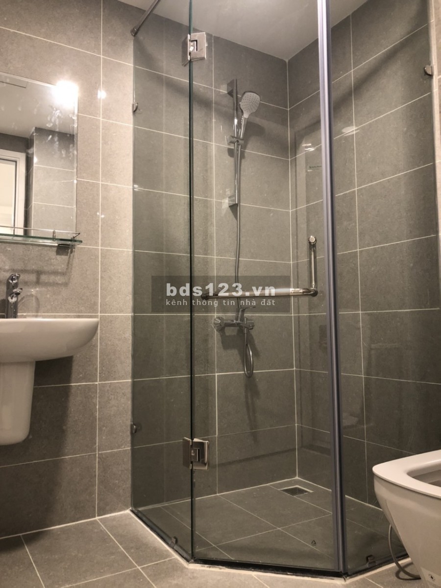 Chính chủ cho thuê căn hộ Terra Royal quận 3, 2 phòng ngủ / 2wc 19 Triệu đầy đủ tiện nghi y hình mới 100% tel 0942.811.343 Tony (Zalo/Phone) ️ Đi xem