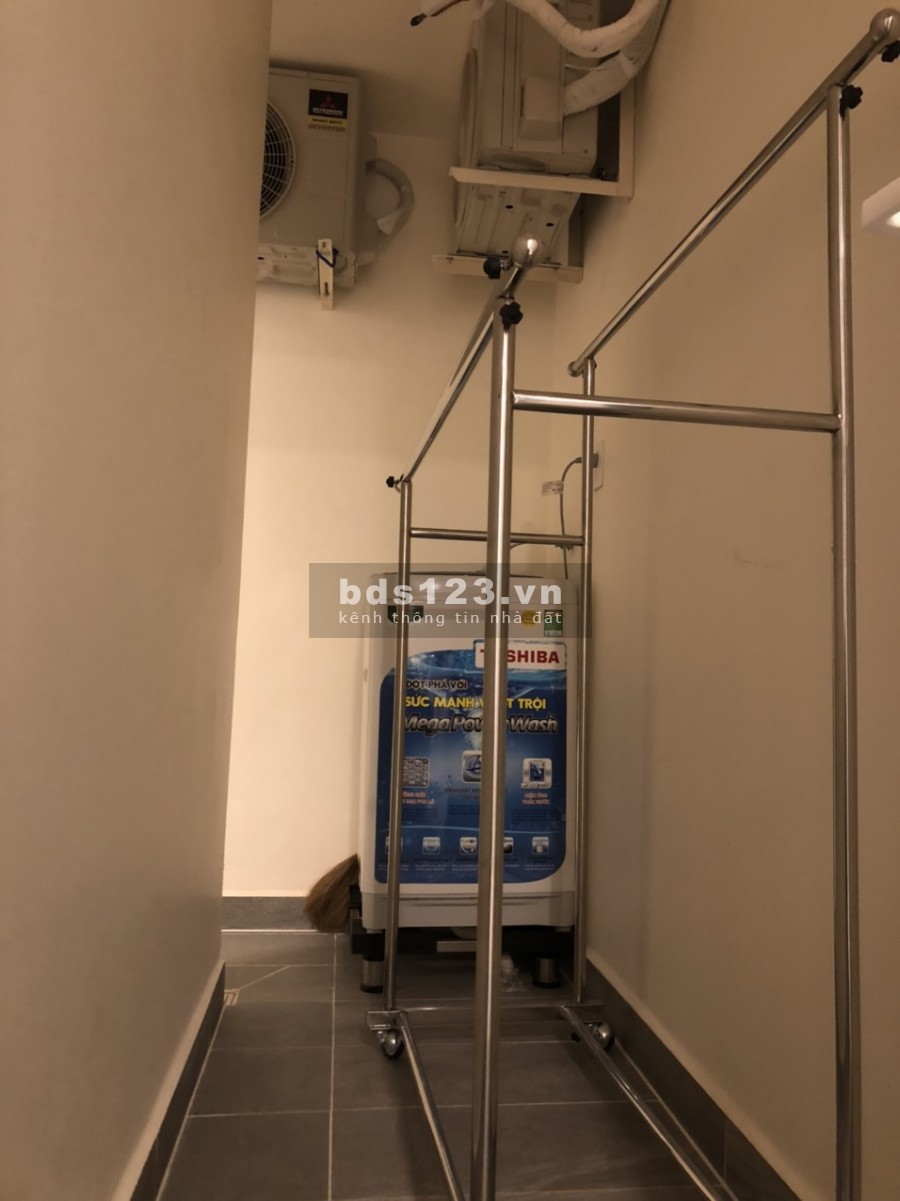 Chính chủ cho thuê căn hộ Terra Royal quận 3, 2 phòng ngủ / 2wc 19 Triệu đầy đủ tiện nghi y hình mới 100% tel 0942.811.343 Tony (Zalo/Phone) ️ Đi xem
