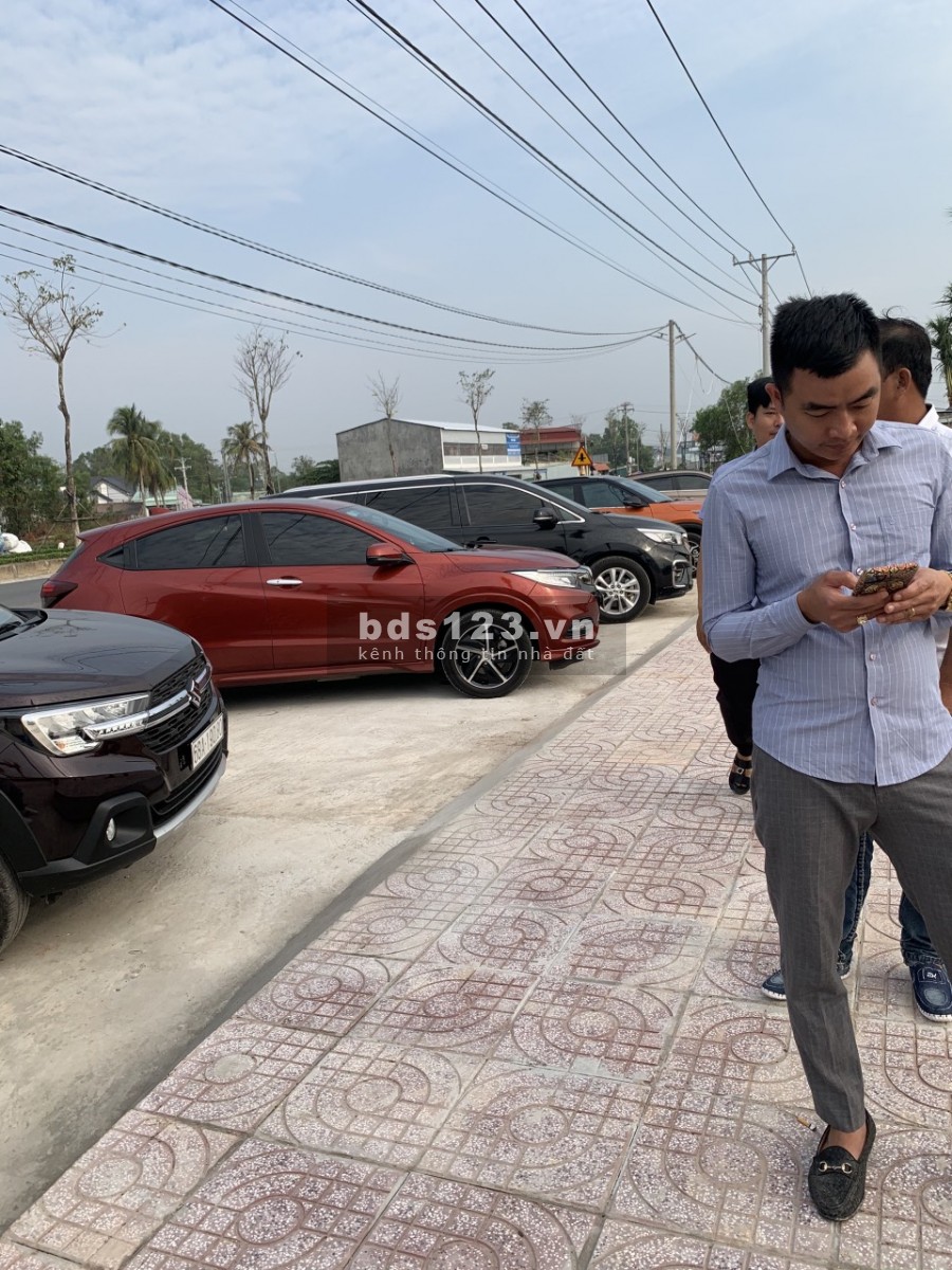 CẦN RA 2 LÔ GIÁ GỐC 108M2 MT tuyến tránh Cửa Dương, TP. Phú Quốc 2TY CÒN THƯƠNG LƯỢNG