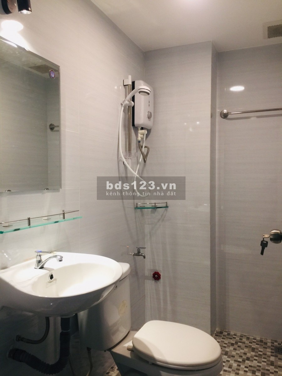 Cho thuê căn hộ Quận 3 1PN riêng 45m2 cư xá đô thành.