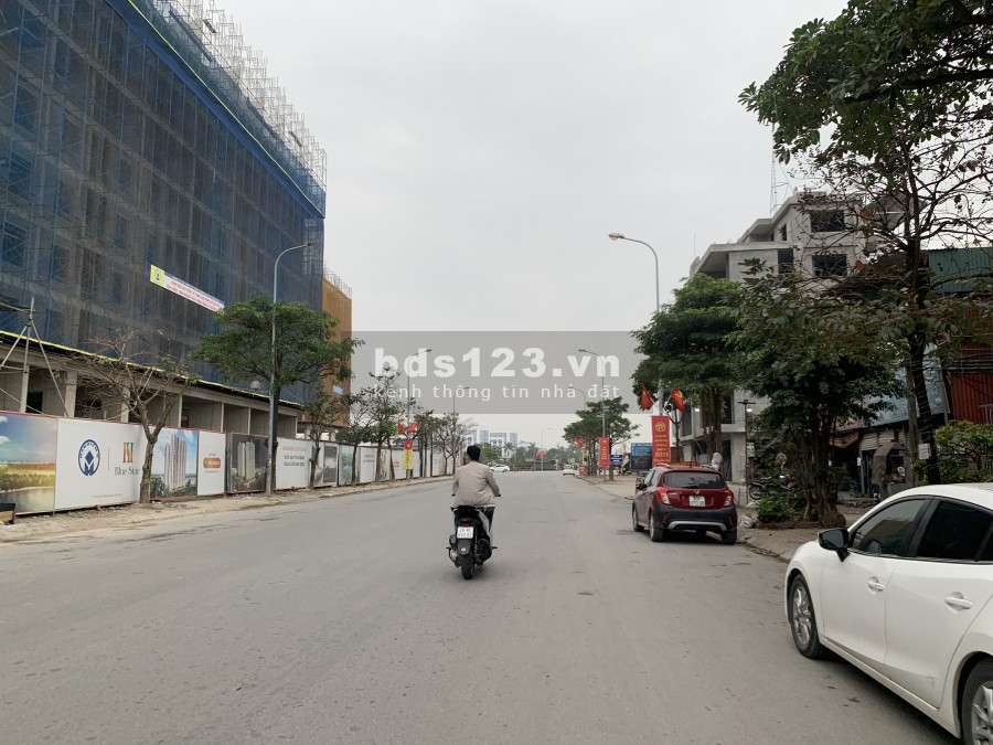 Bán lô đất 83m2 đầu tư cực tốt, đối diện Shophouse Eurowindow, đường 20m.