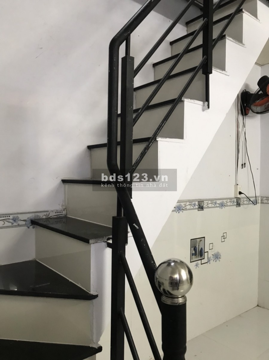 Bán nhà 1 lầu SHR hẻm 95 Lê Văn Lương, Phường Tân Kiểng, Quận 7