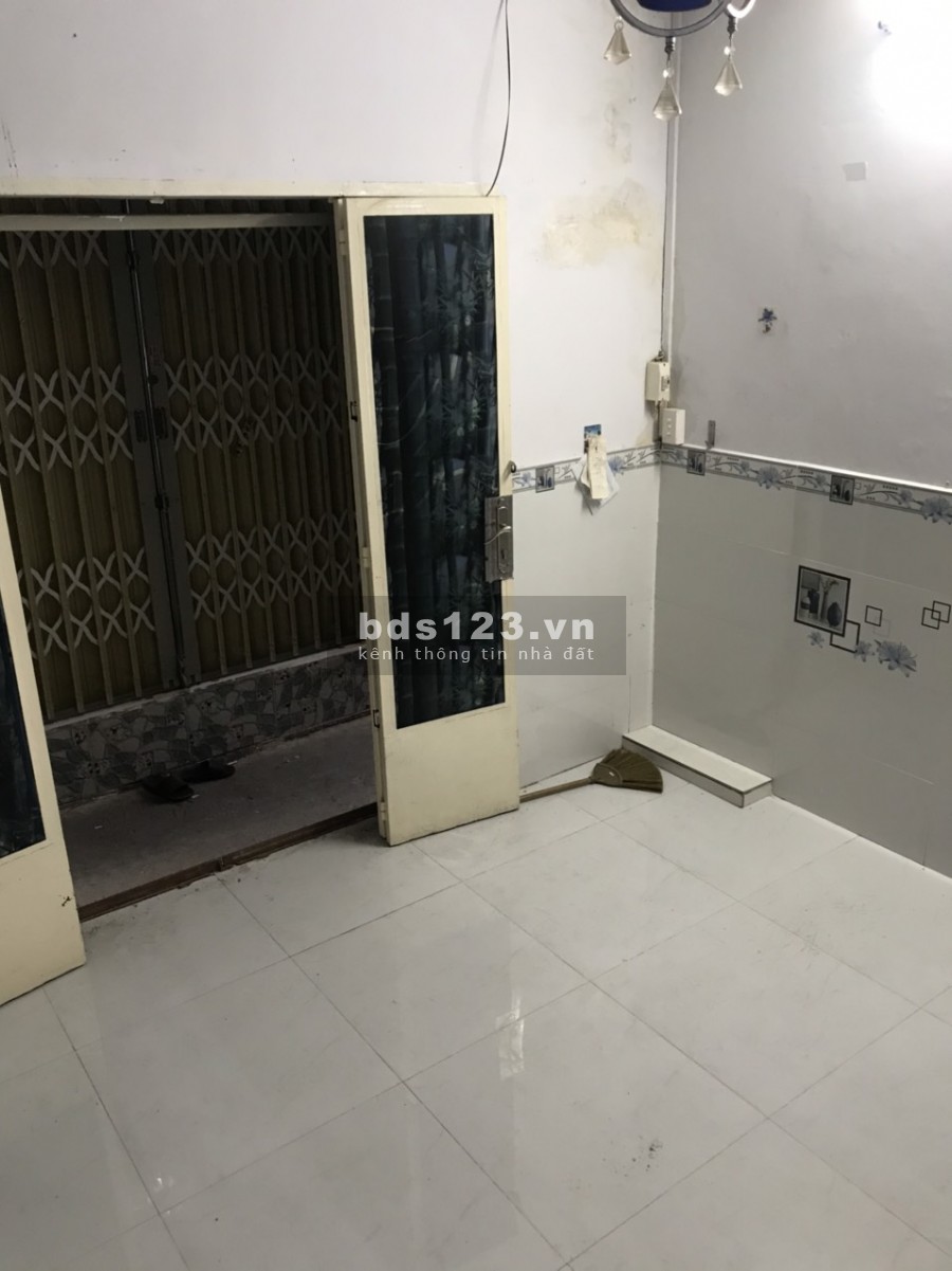 Bán nhà 1 lầu SHR hẻm 95 Lê Văn Lương, Phường Tân Kiểng, Quận 7