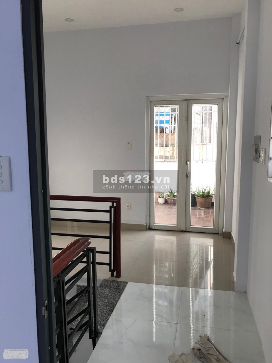 Cho Thuê NC Hẻm Tân Kỳ Tân Quý, Q.Tân Phú - 3.7 x 11m (2L) - 10 Tr/Th