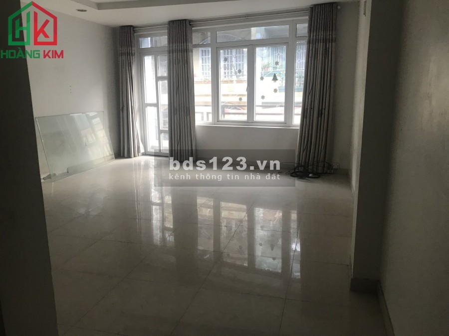 Cho thuê Nhà nguyên căn giá rẻ khu Vườn Hoa, P2 Phú Nhuận. 5x18m
