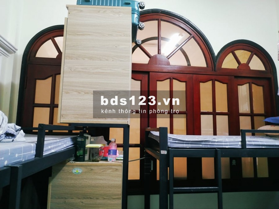 KÝ TÚC XÁ SINH VIÊN CHỈ 1TR8 FREE ĐIỆN NƯỚC WIFI ĐƯỜNG CỘNG HÒA GẦN HỌC VIỆN HÀNG KHÔNG CƠ SỞ 2