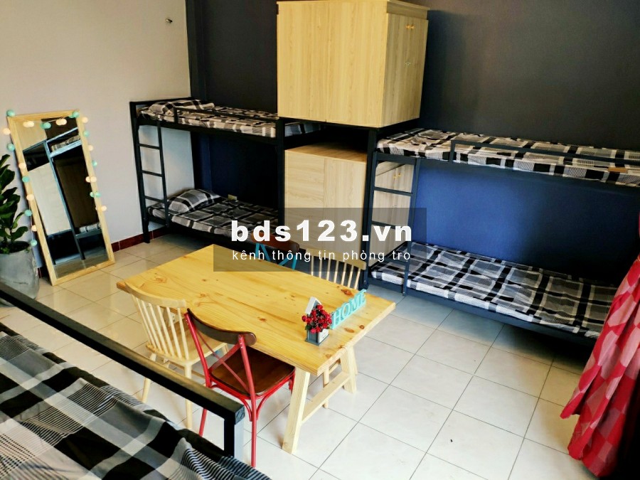 KÝ TÚC XÁ SINH GIÁ RẺ NGUYỄN MINH HOÀNG GẦN LOTTE CỘNG HÒA CHỈ 1TR5 BAO TRỌN CHI PHÍ