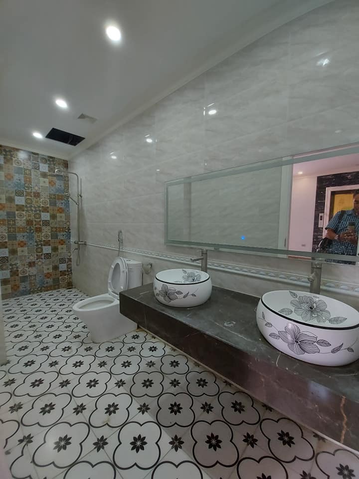 Biệt Thự Phùng Khoang Vinaconex, Nam Từ Liêm, Thang Máy, Văn Phòng, Nội Thất Xịn, 161m2, Mt 10m.