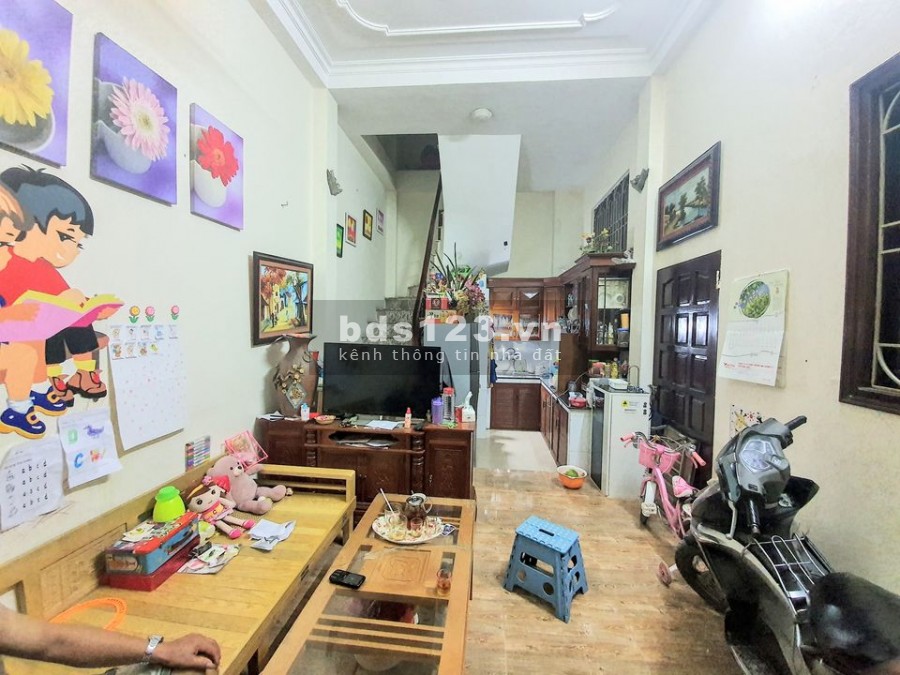 Bán Nhà Phố Triều Khúc Thanh Xuân 46m2 4T Giá Chỉ 2.75 Tỷ Nhà Mới Đẹp Về Ở Ngay