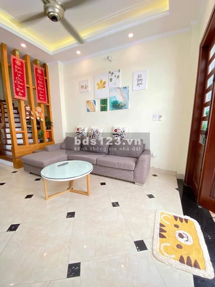 Bán nhà gấp tại phố Yên Lãng , giá 4,150 tỷ , 30m2x5 tầng