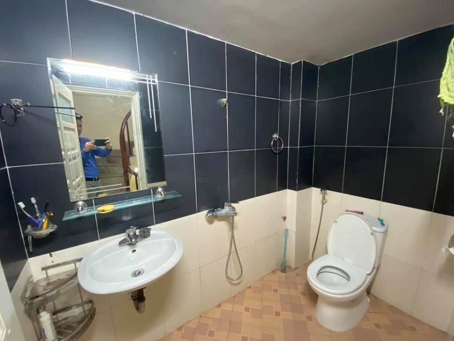 Bán Nhà 36m2 x 5 Tầng Lô Góc, Ô Tô Đỗ Cửa Thanh Xuân Chỉ 3.15 Tỷ.