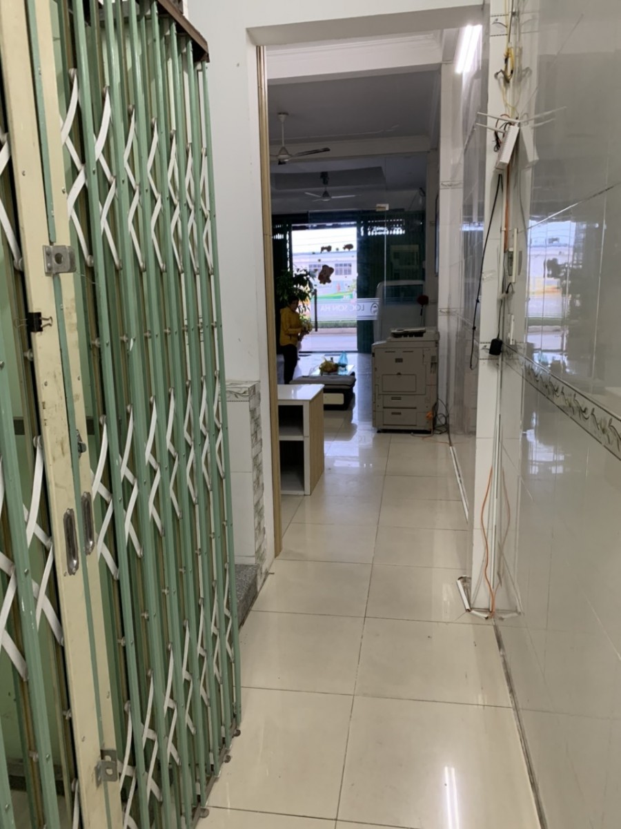Cho thuê nhà nguyên căn vị trí đẹp Quận Ninh Kiều 200m²