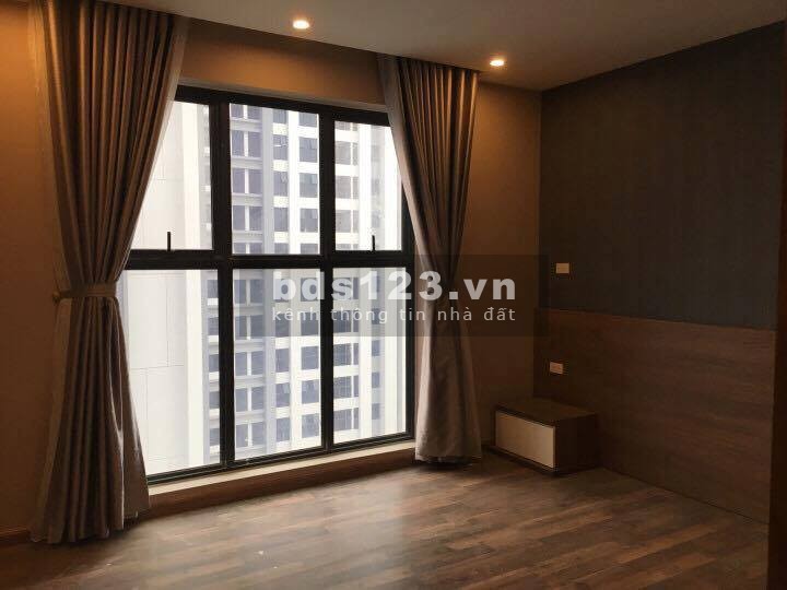Cho thuê căn hộ N04 Hoàng Đạo Thúy–THNC 126m2,3PN,đồ cơ bản.Giá:14Tr/Tháng