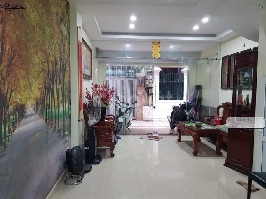 Ngân hàng thanh lý Bán GẤP nhà 42G Trần Bình Trọng, Phường 1, Quận 5, ô tô đỗ cửa, 39m2, 2 lầu, giá chỉ 5 tỷ 4