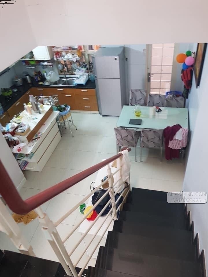 Ngân hàng thanh lý Bán GẤP nhà 42G Trần Bình Trọng, Phường 1, Quận 5, ô tô đỗ cửa, 39m2, 2 lầu, giá chỉ 5 tỷ 4