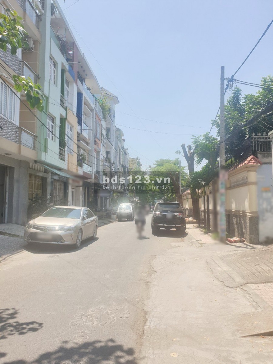 Nhà 4lầu/ST căn góc mặt tiền đường nội bộ Tạ Quang Bửu P5 Q8