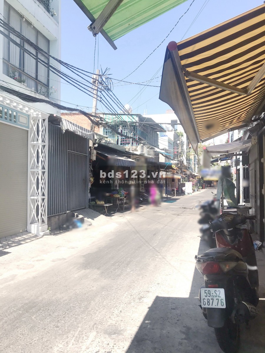 Nhà đẹp nở hậu/lầu/4pn hẻm xe tải (cafe Nhật Nguyệt) Dương Bá Trạc P1Q8
