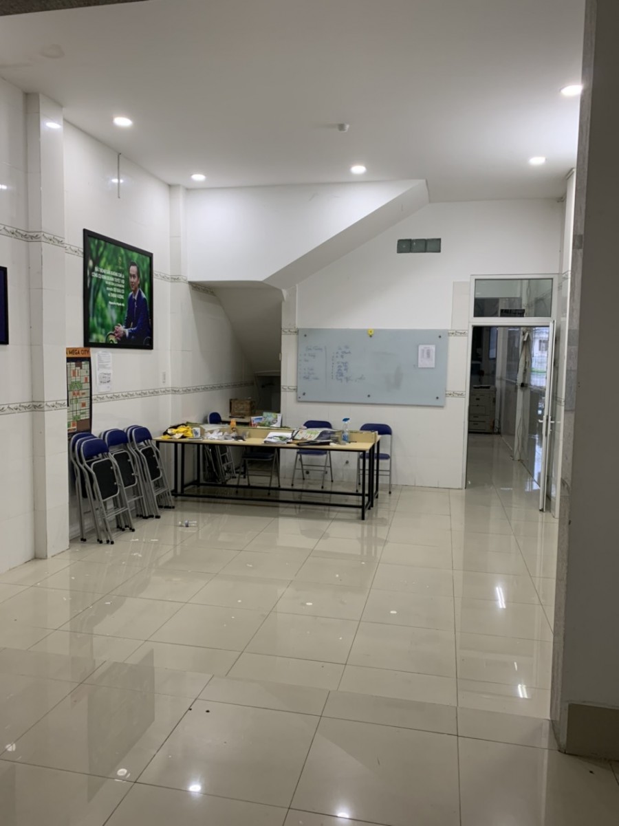 Cho thuê nhà nguyên căn vị trí đẹp Quận Ninh Kiều 200m²