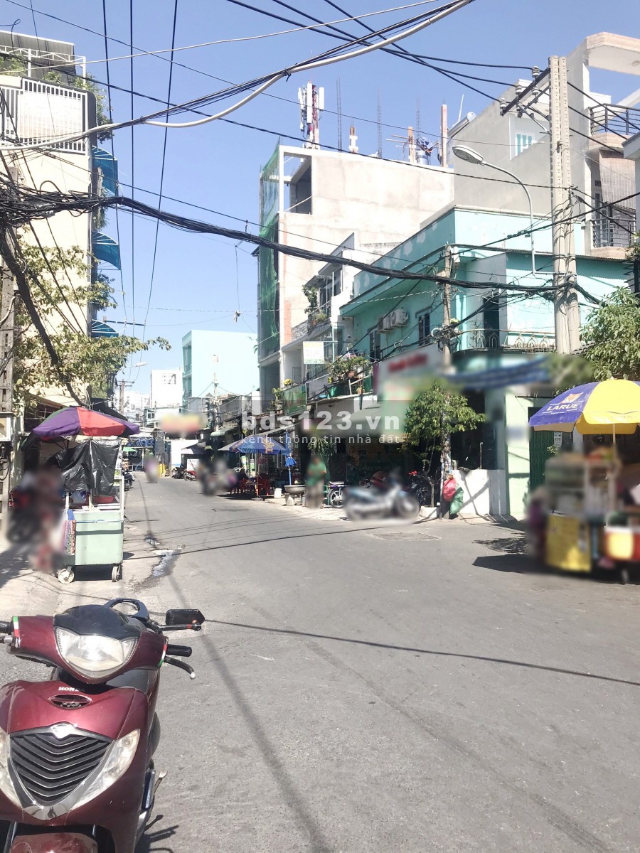 Nhà đẹp nở hậu/lầu/4pn hẻm xe tải (cafe Nhật Nguyệt) Dương Bá Trạc P1Q8