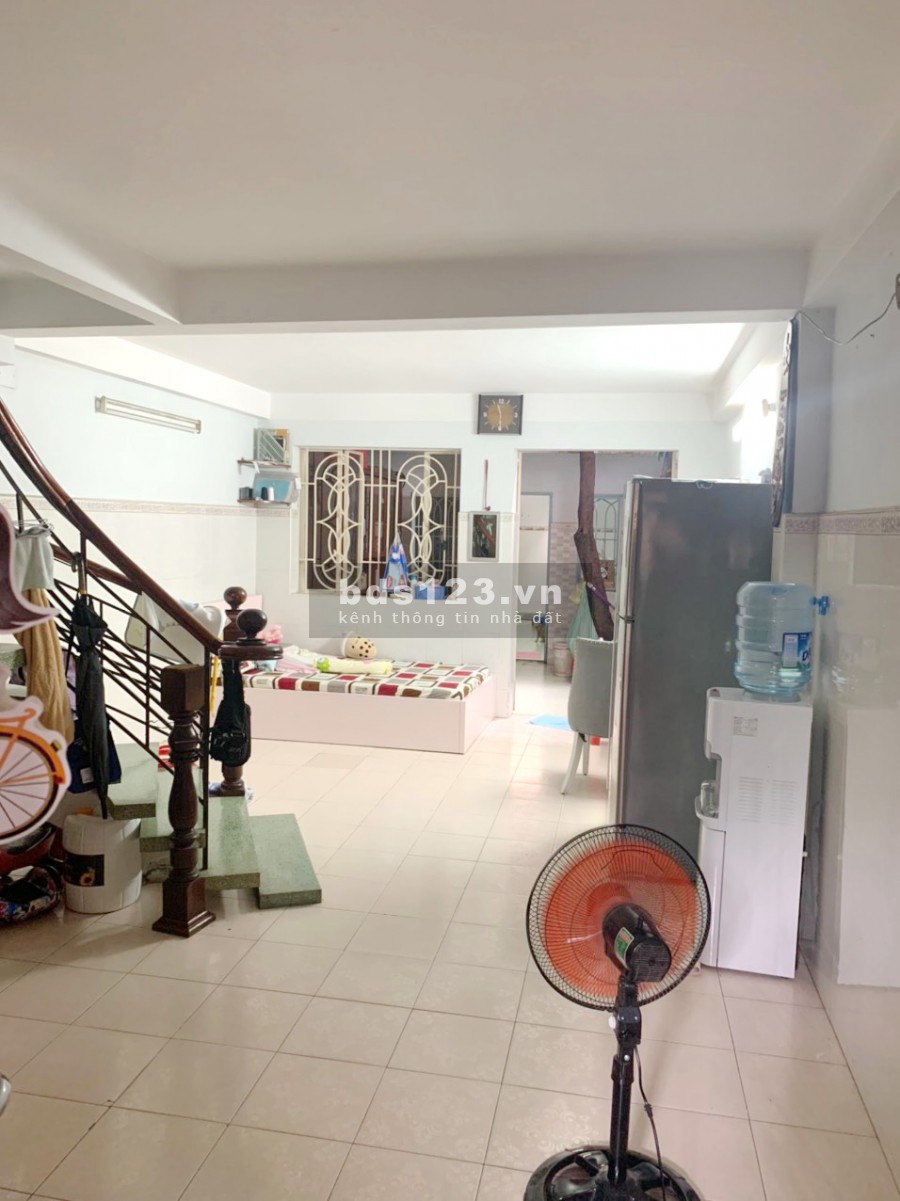 Nhà hẻm ôtô thông Bùi Minh Trực sang Phạm Thế Hiển Phường 6 Quận 8