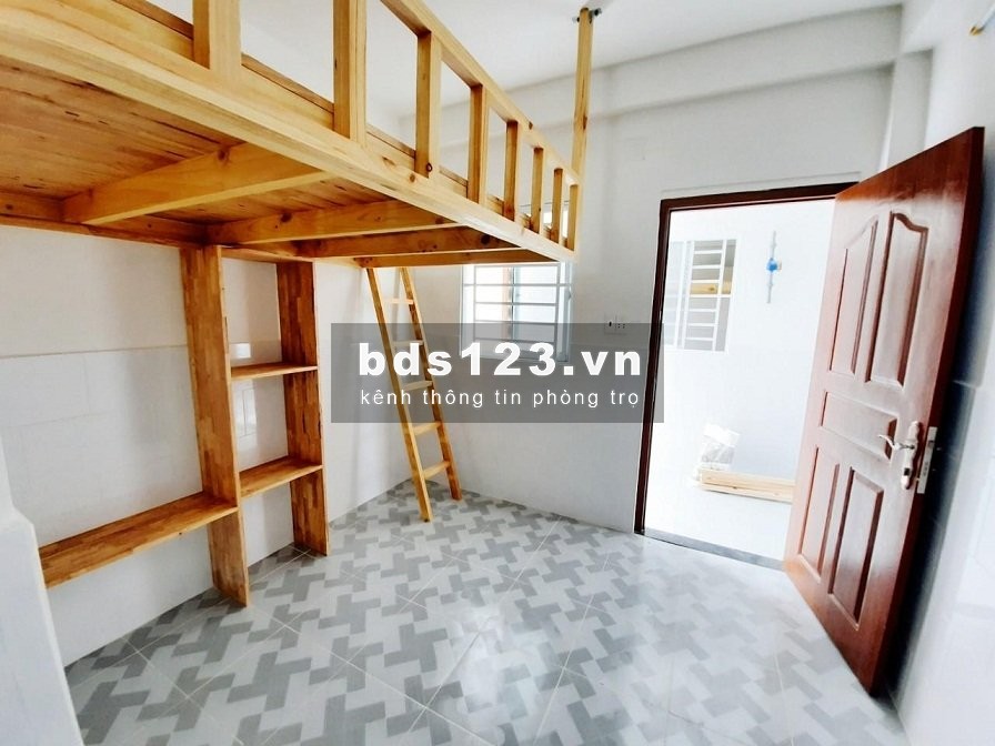 PHÒNG TÂN BÌNH GIÁ RẺ DT 30m2 THOÁNG MÁT