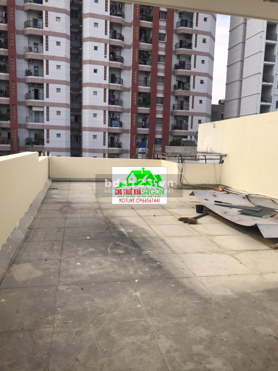 Cho Thuê Nhà đường Ung Văn Khiêm 5.2x20 9PN