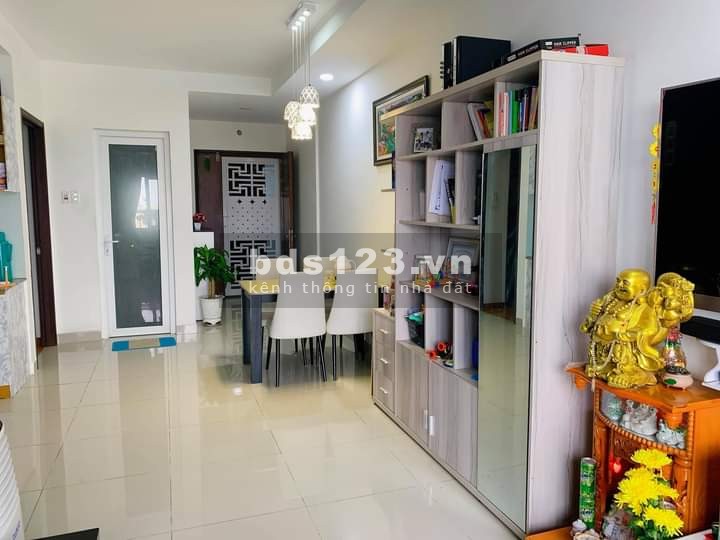 Bán căn hộ Moscow Tower 2 phòng ngủ DT 73m2 giá 1.94 tỷ