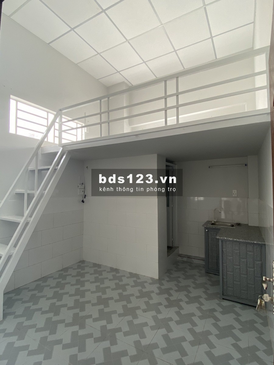 PHÒNG TÂN BÌNH GIÁ RẺ DT 30m2 THOÁNG MÁT