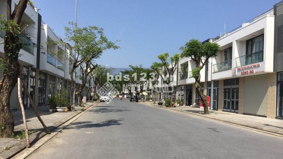 BÁN CĂN NHÀ THUẬN LỢI KINH DOANH BUÔN BÁN MỞ VĂN PHÒNG TRỤC SHOPHOUSE