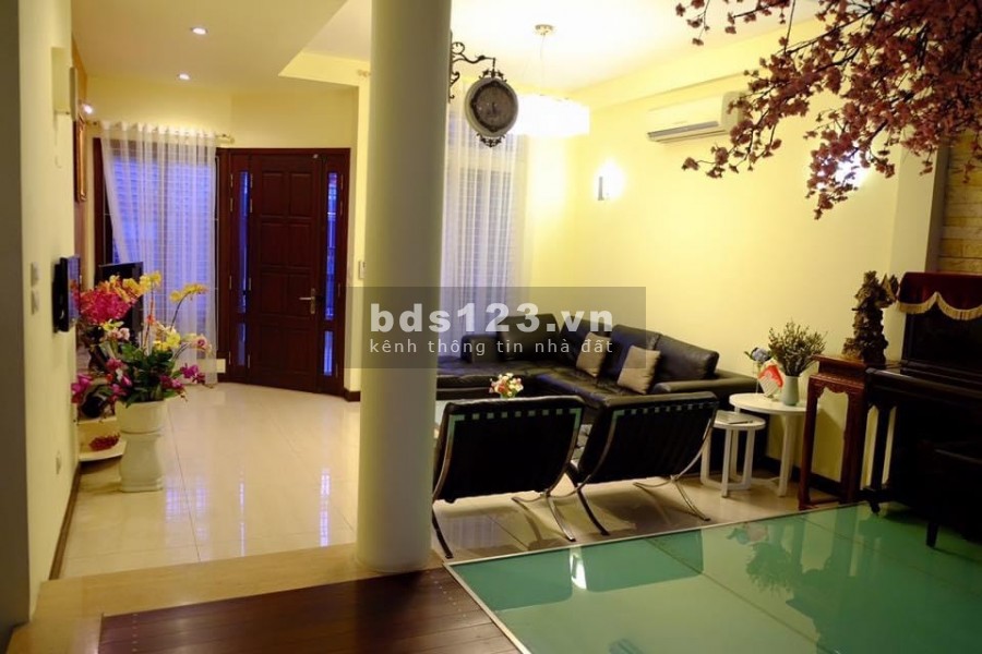 Bán nhà phố Đình Thôn, Phạm Hùng, ô tô tránh, kinh doanh, 111m2, MT 8.5m, 23 tỷ.