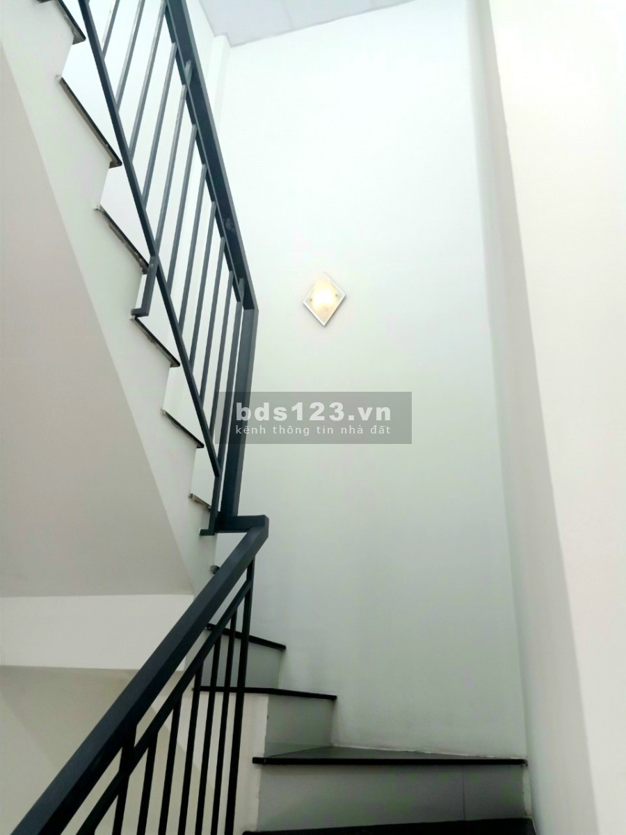 Cho thuê nhà nguyên căn Dương Bá Trạc Phường 1 Quận 8