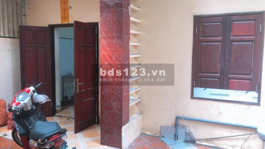 Cần bán gấp nhà gần phố, ngõ thông, Cự Lộc, Thanh Xuân, 115m2, MT 6m, giá 9.6 tỷ.