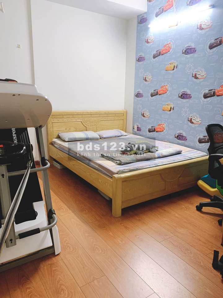 Bán căn hộ Moscow Tower 2 phòng ngủ DT 73m2 giá 1.94 tỷ